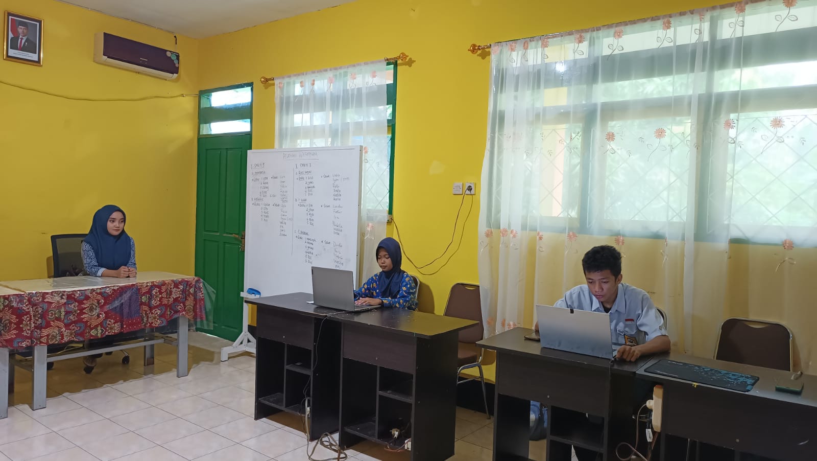 Pelaksanaan ANBK SMPLB Di SLB ABCD Muhammadiyah Palu